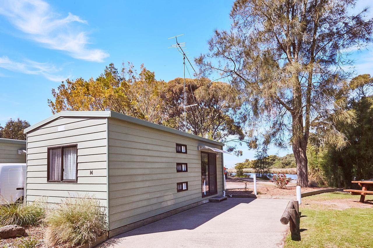 Lorne Foreshore Caravan Park Экстерьер фото