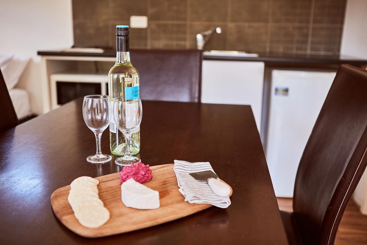 Lorne Foreshore Caravan Park Экстерьер фото