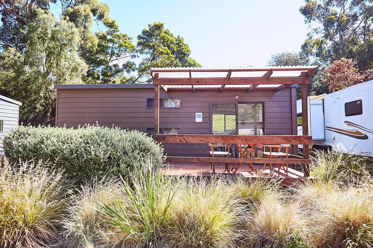 Lorne Foreshore Caravan Park Экстерьер фото